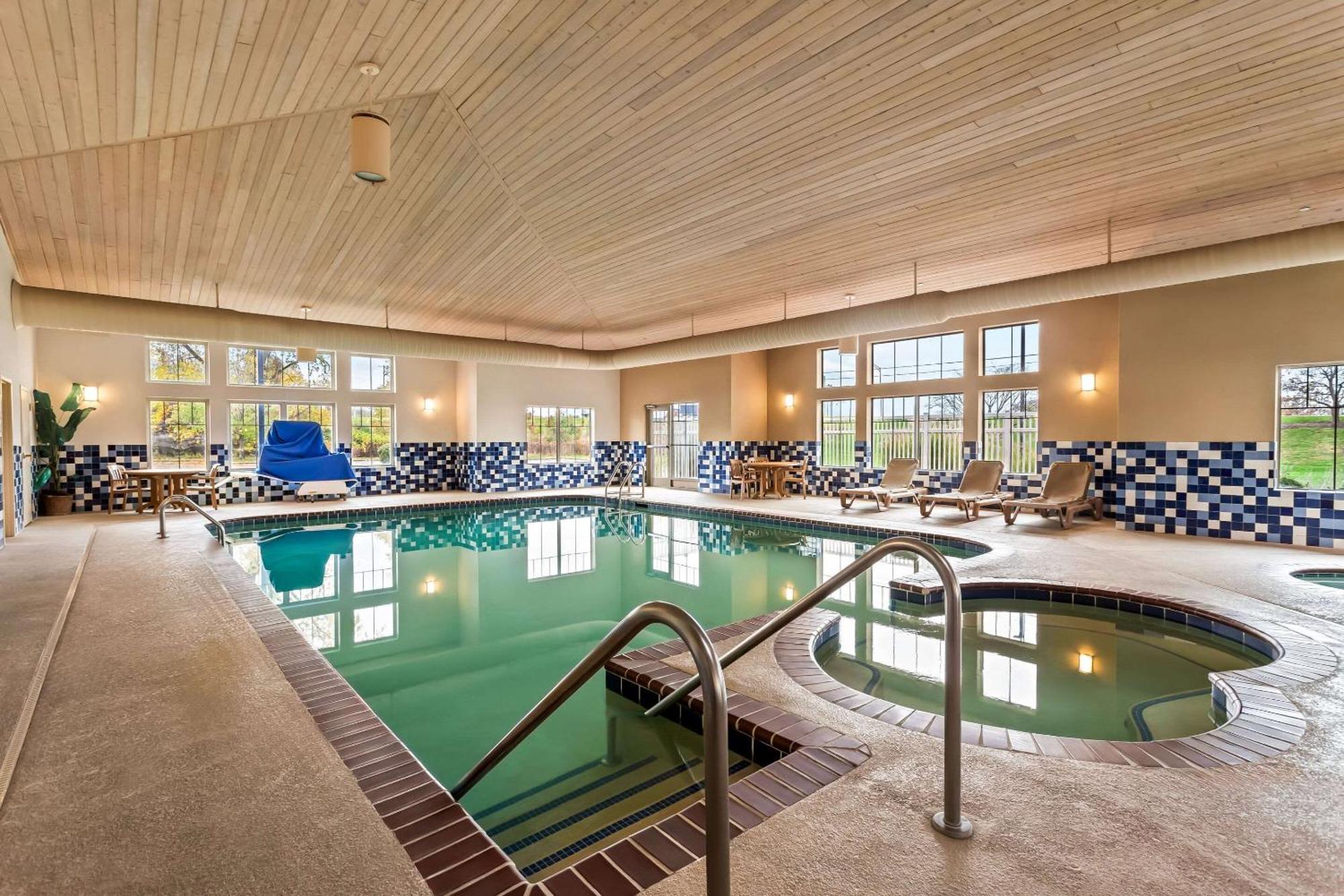 Country Inn & Suites By Radisson, Portage, In Exteriér fotografie